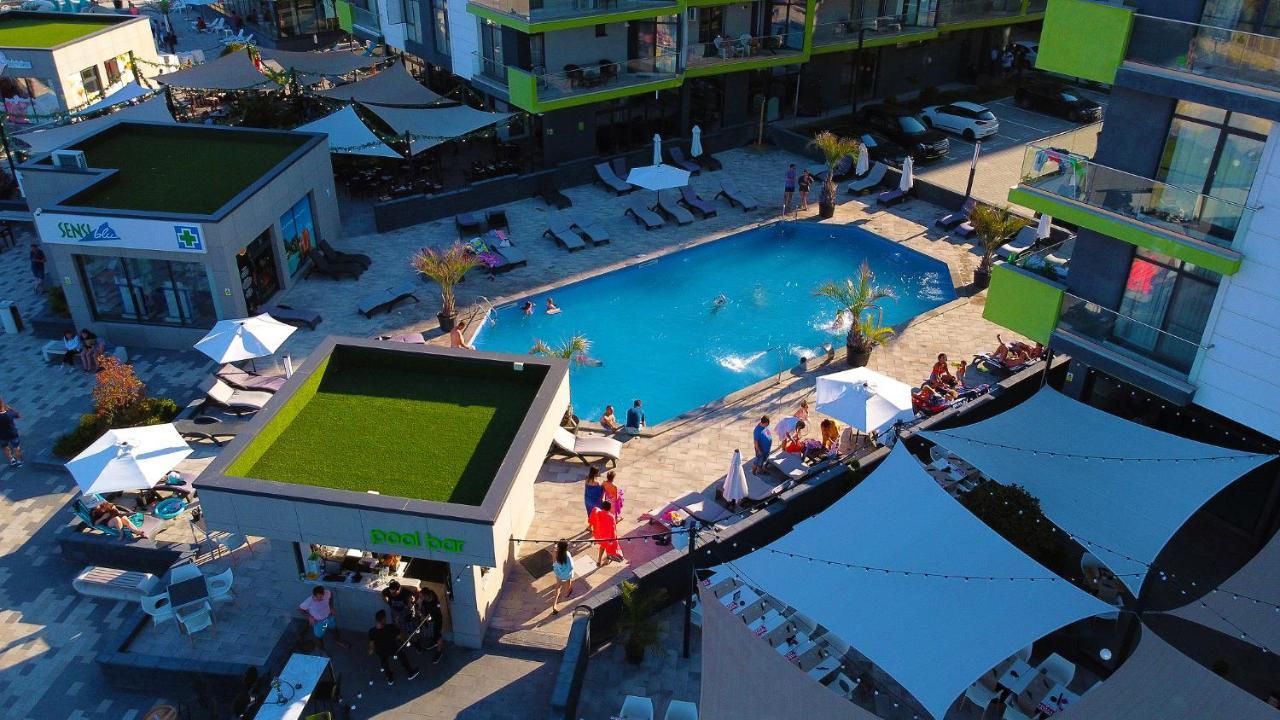 San Francisco Aparthotel Pool & Spa Mamaia Nord 那沃达利 外观 照片